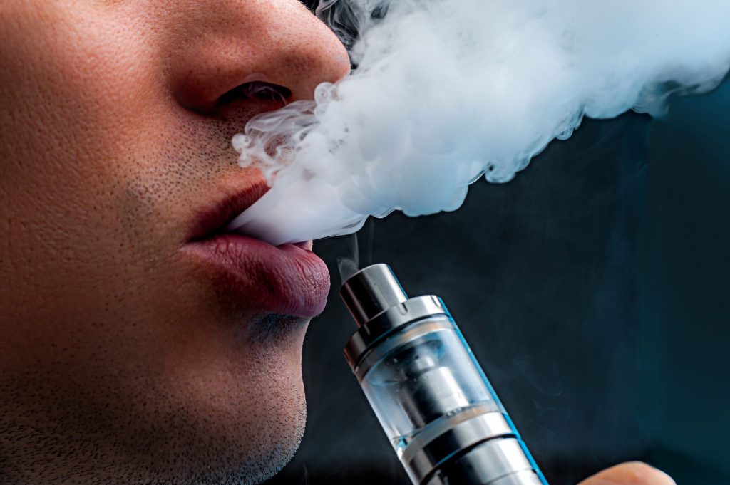 vaping health risks 